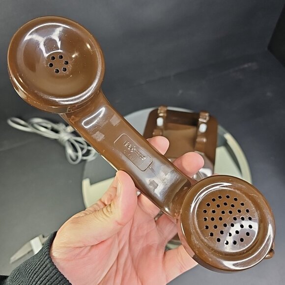 Vintage Chocolate Brown Northern Electric Rotary Desktop Telephone Canada - Picture 5 of 16